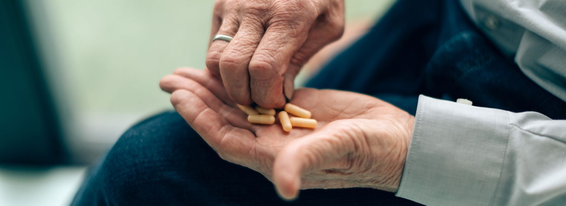 Czy seniorzy nadużywają darmowych leków 65+?