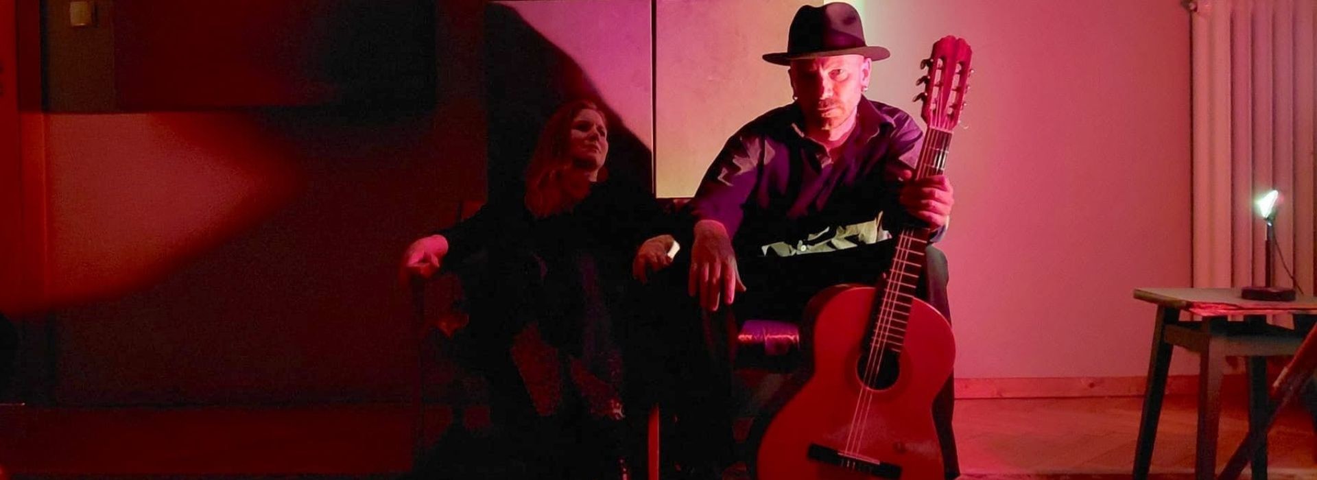 Dorota Masłowska i Wacław Zimpel o singlu “Zapamiętaj te wakacje”