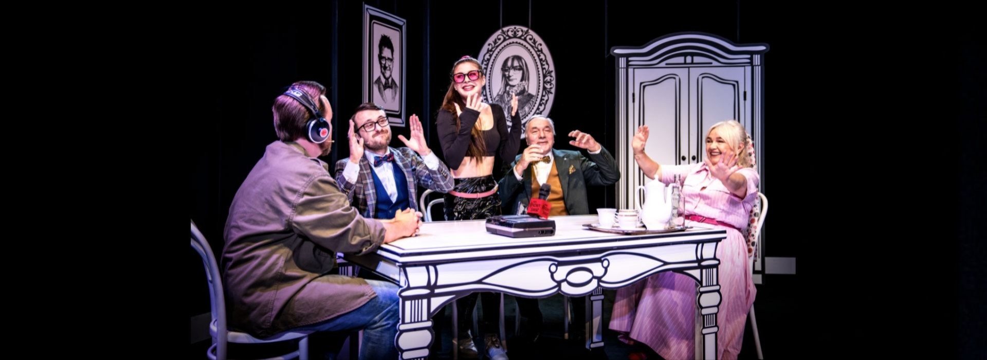 Prasa o "Mackach miłości" w Teatrze Współczesnym