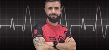 "Pędzę do Ciebie na sygnale". Rozmowa z Jankiem Świtałą