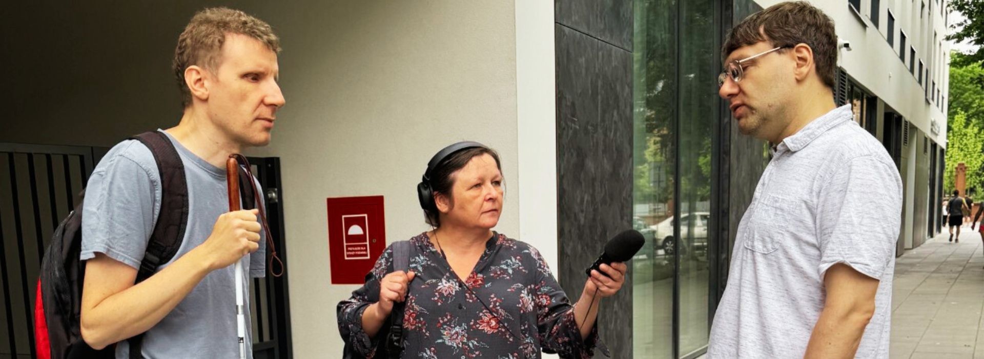 "Po omacku" Anny Rokicińskiej. Reportaż z cyklu DOSTĘPNOŚĆ