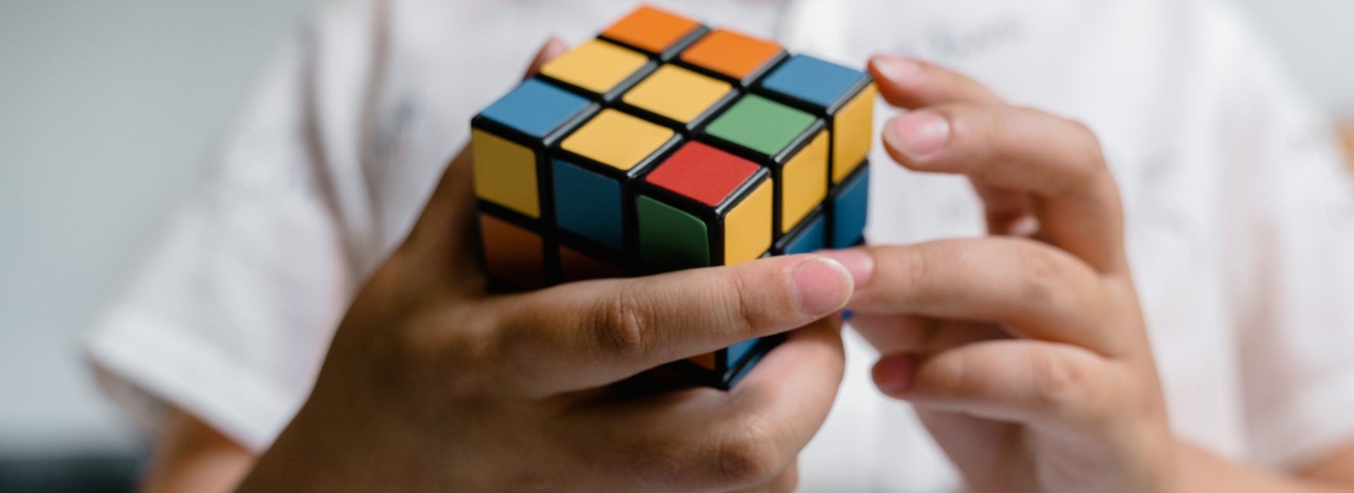 Speedcubing, czyli układanie kostki Rubika na czas