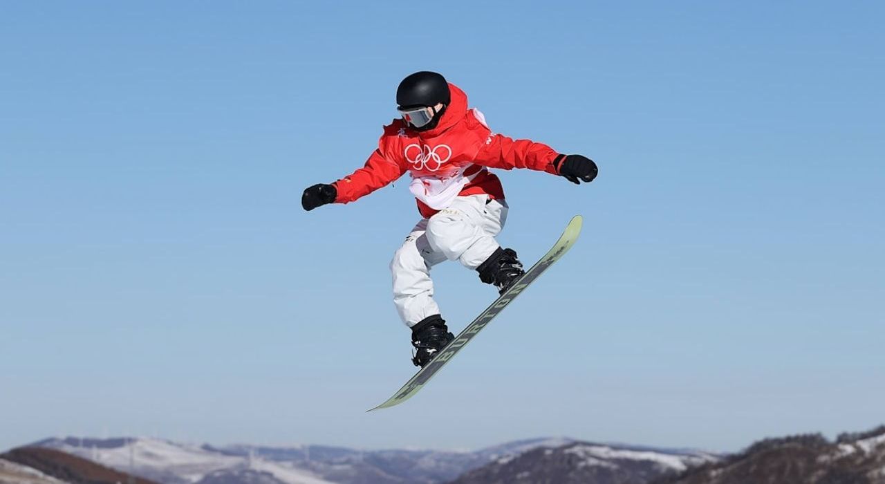 Świetna forma polskich snowboardzistów w Pekinie. Rozmowa z Oskarem Kwiatkowskim